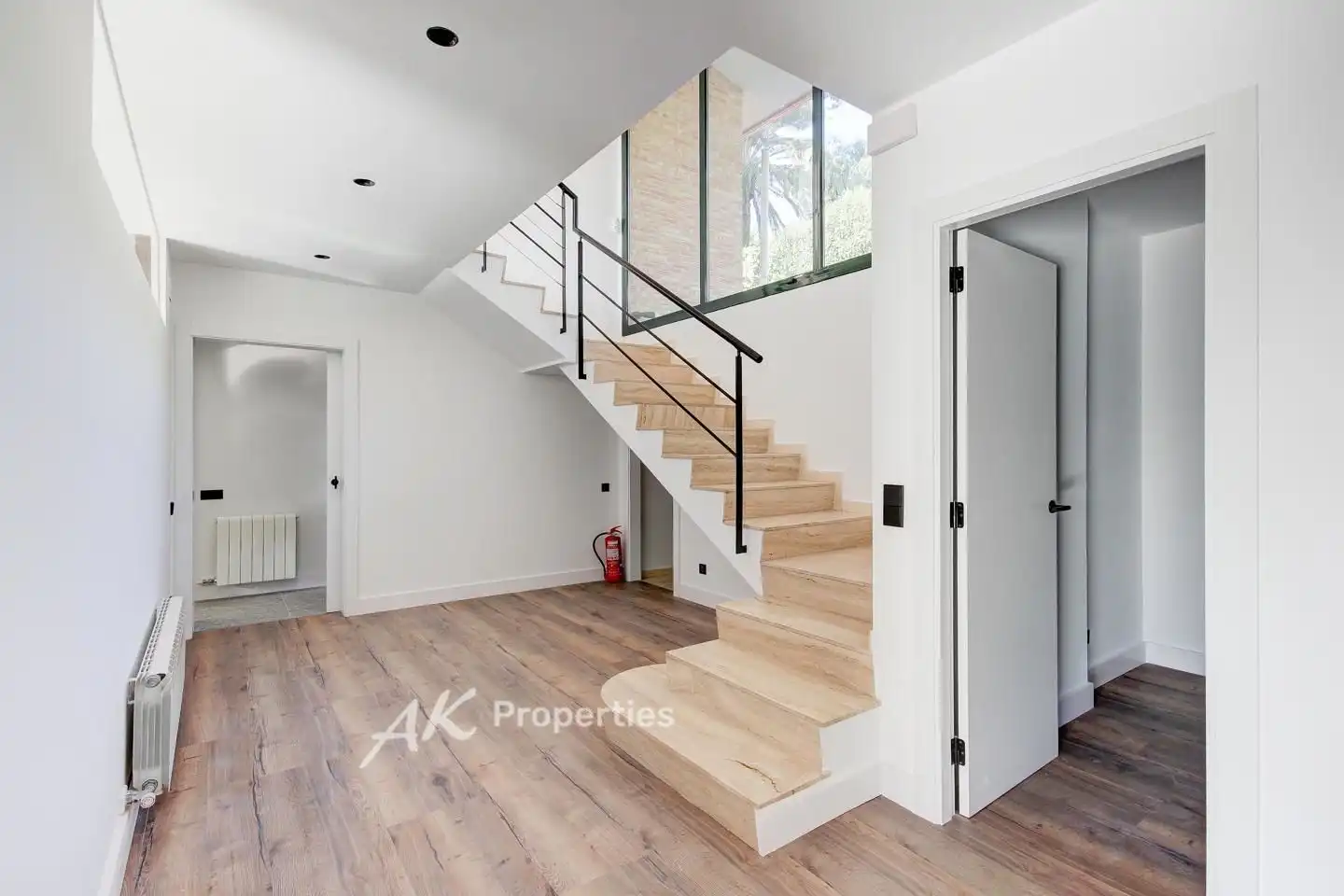 Haus oder Chalet zur Miete in Castelldefels mit Klimaanlage, Privatgarten und Terrasse