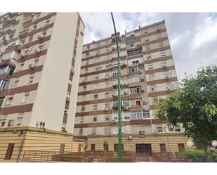 Exterior view of Flat for sale in  Sevilla Capital  with Air Conditioner and Heating