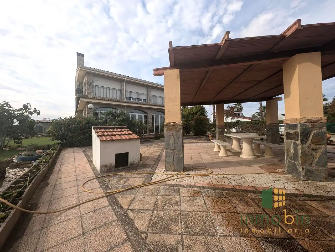 Vista exterior de Finca rústica en venta en Don Benito con Jardín privado y Piscina