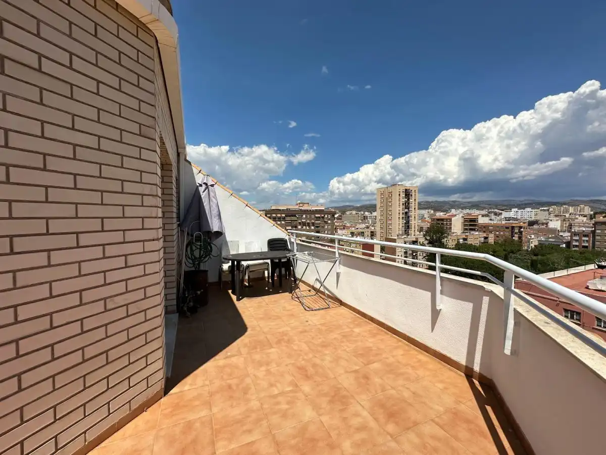 Terrassa de Dúplex en venda en Castellón de la Plana / Castelló de la Plana amb Calefacció, Terrassa i Traster
