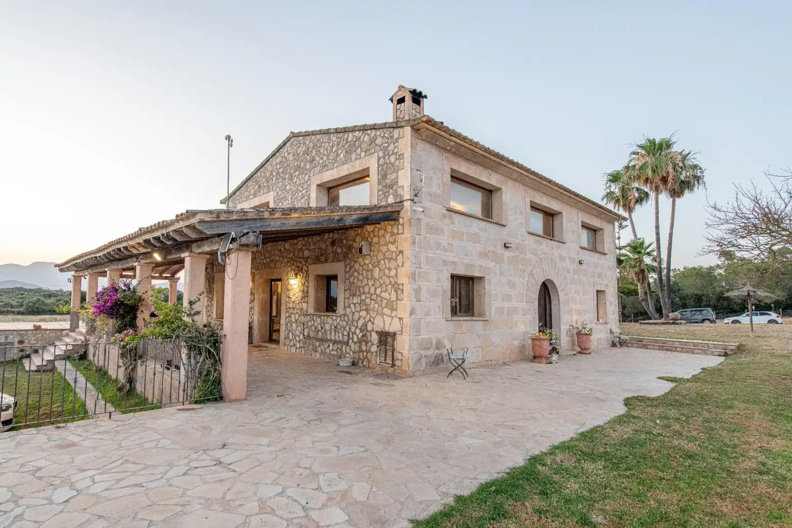 Vista exterior de Casa o xalet en venda en Llubí amb Aire condicionat, Calefacció i Jardí privat
