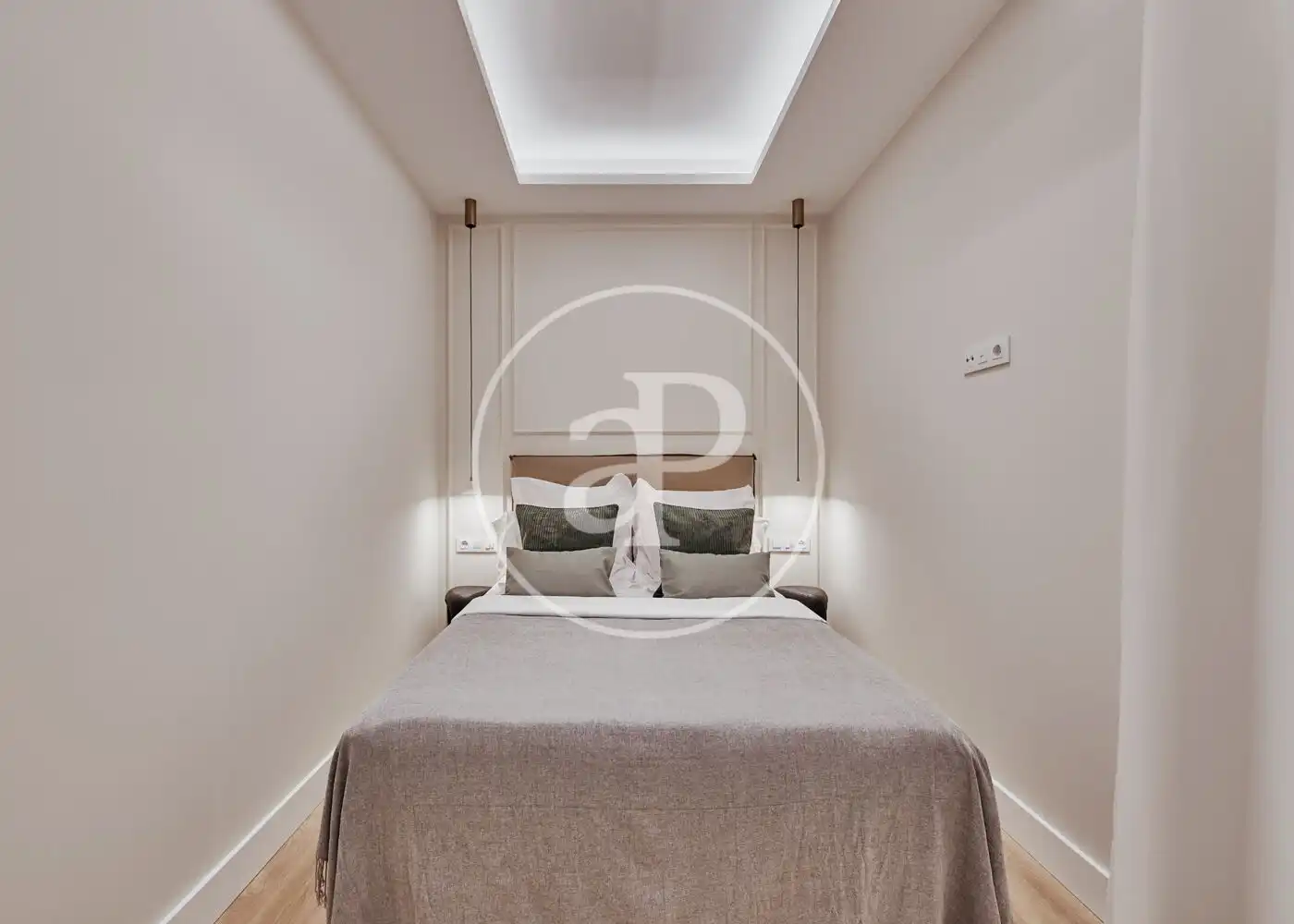 Habitación de Piso en venta en Madrid con Aire acondicionado, Calefacción y Jardín privado