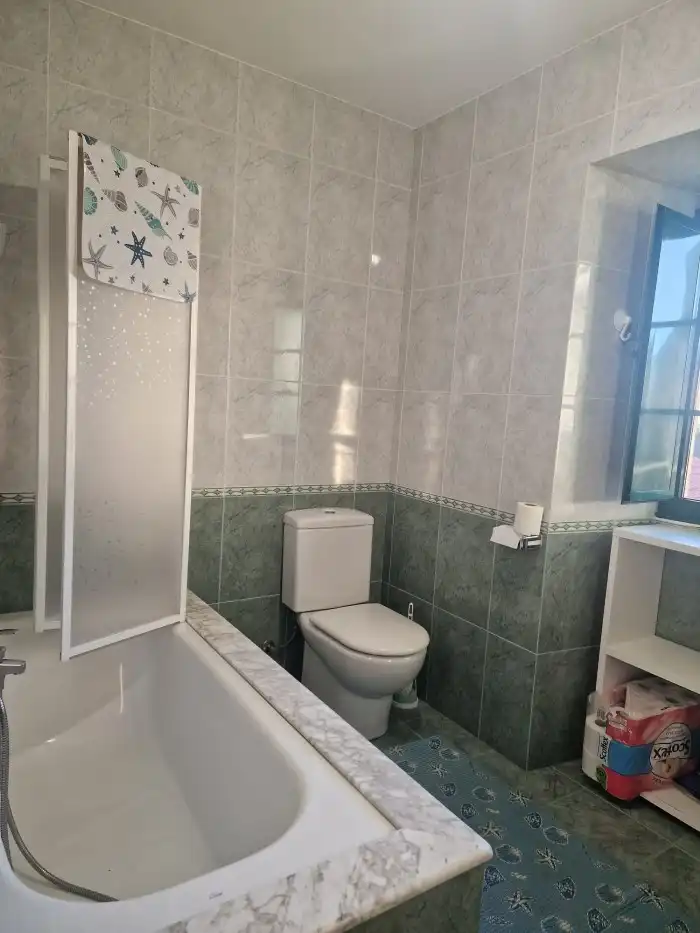 Bathroom of Houses for sale in Arzúa  with Private garden, Terrace and Furnished