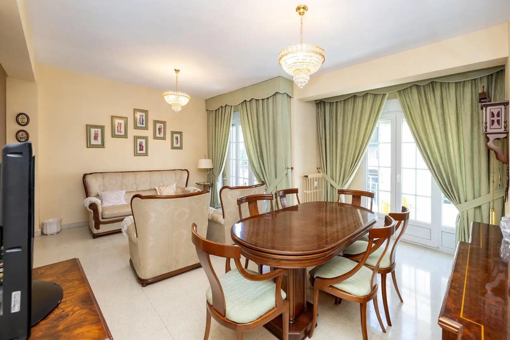 Esszimmer von Wohnung zum Verkauf in Granada mit Heizung und Balkon