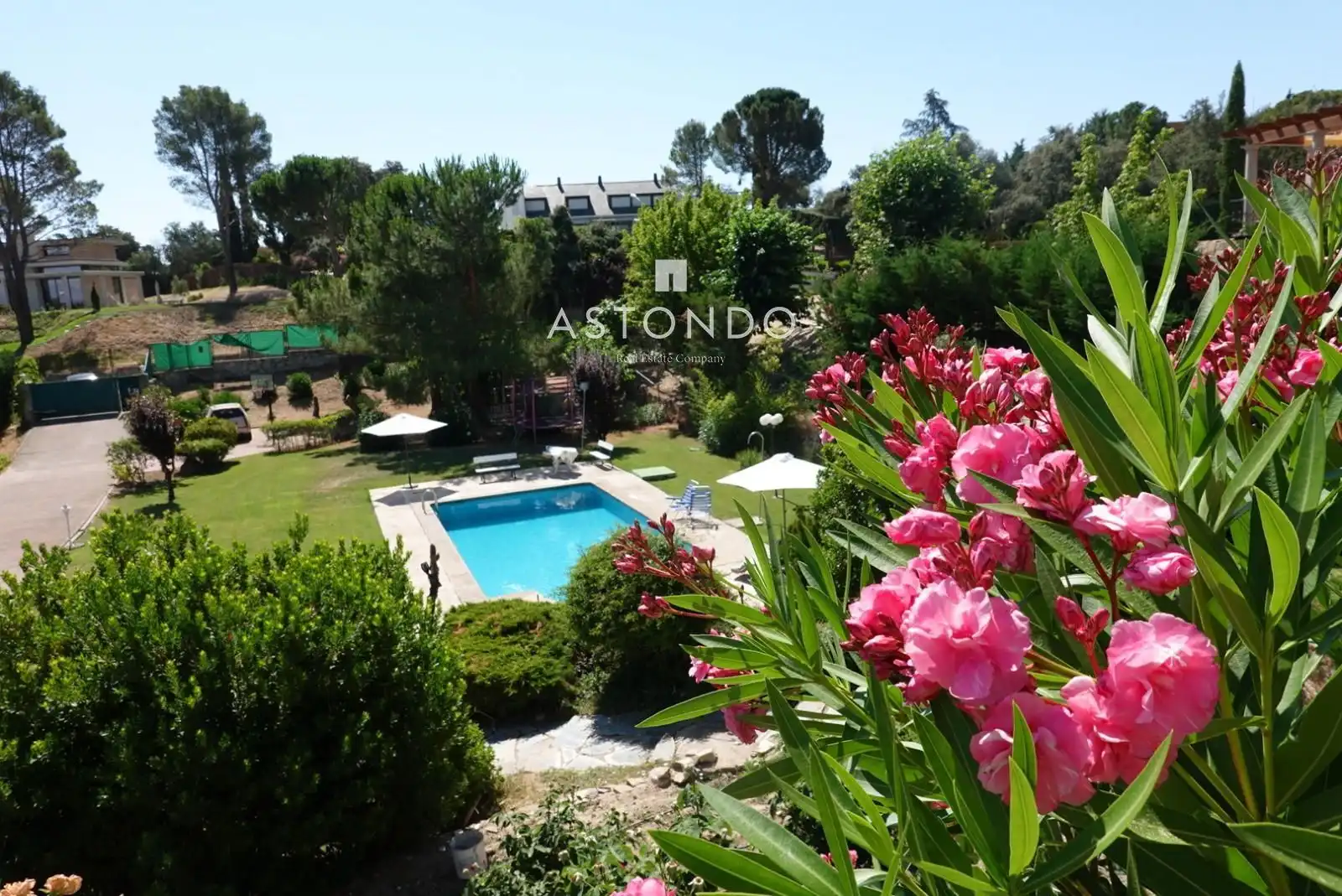 Piscina de Casa o chalet de alquiler en Ciudalcampo con Calefacción, Jardín privado y Terraza
