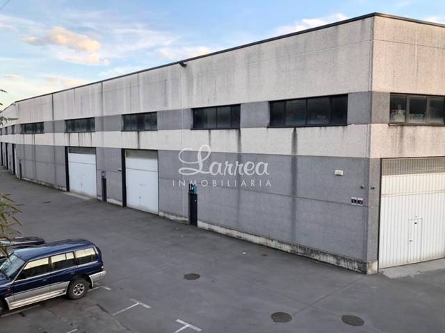 Nave industrial en Venta en Amorebieta-Etxano
