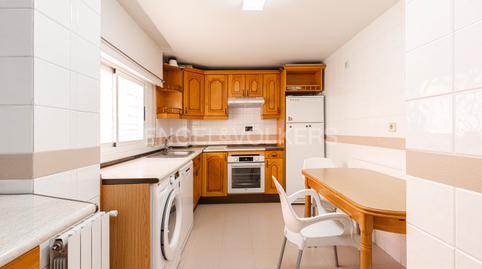 Foto 3 de Apartamento en venta en Calle del Concejal Francisco José Jiménez Martín, Los Cármenes, Madrid