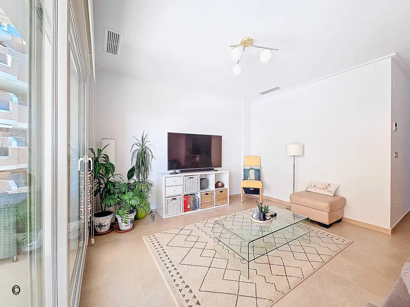 Sala de estar de Apartamento en venta en Guardamar del Segura con Aire acondicionado, Calefacción y Terraza