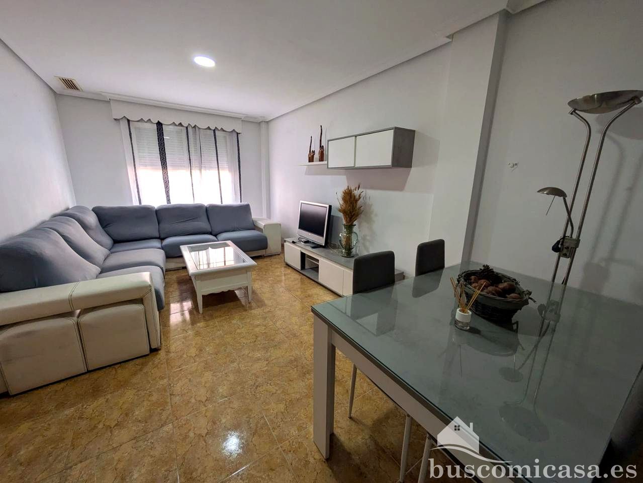 Piso de alquiler en Serrallo, Centro ciudad