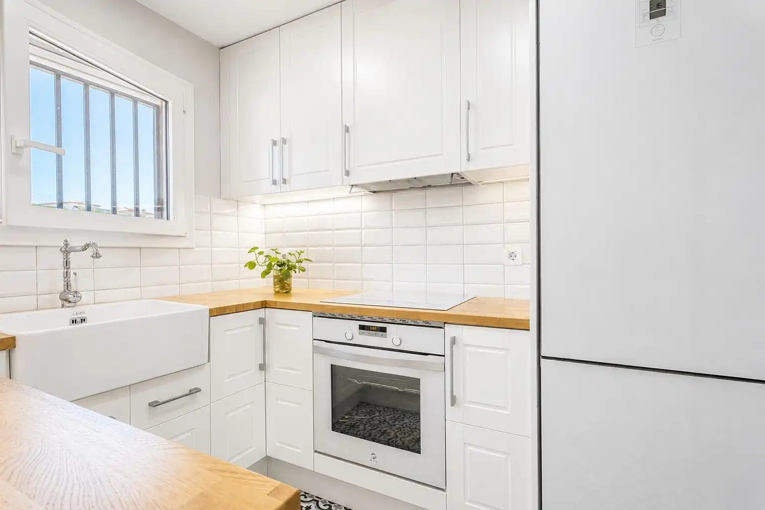 Cocina de Casa o chalet en venta en Piera con Aire acondicionado, Calefacción y Jardín privado