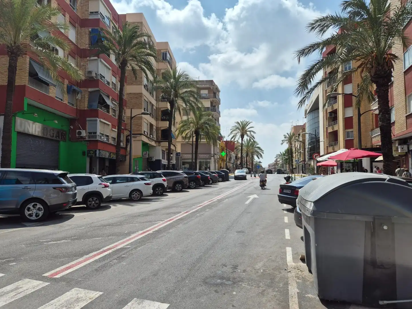 Vista exterior de Piso en venta en Paterna