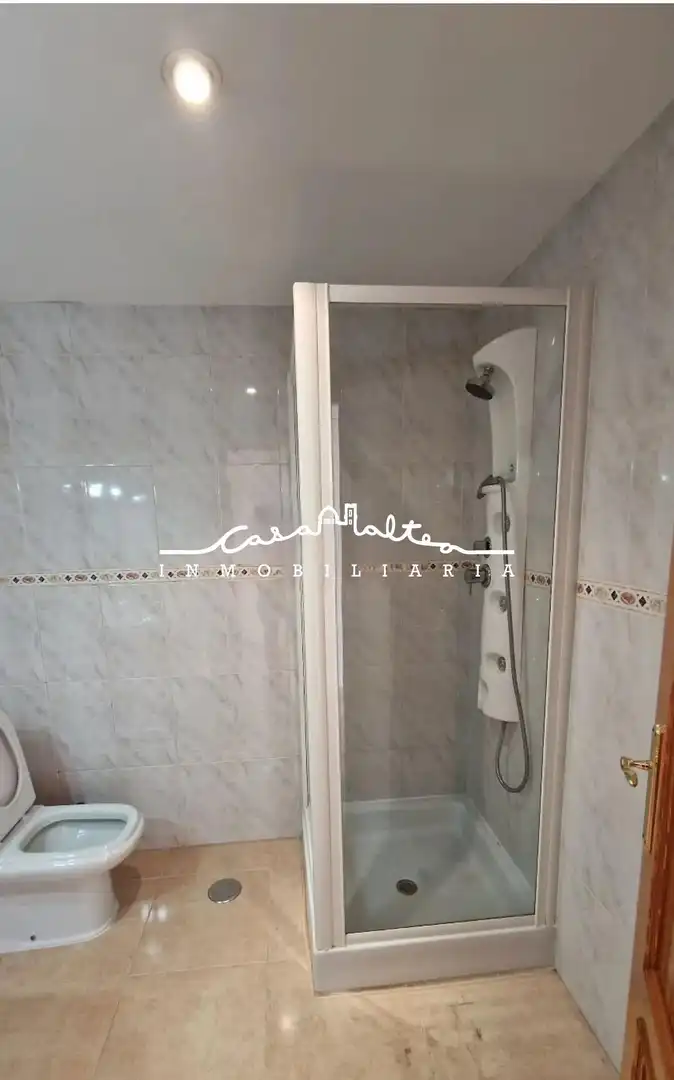 Baño de Piso en venta en Altea con Aire acondicionado, Calefacción y Terraza