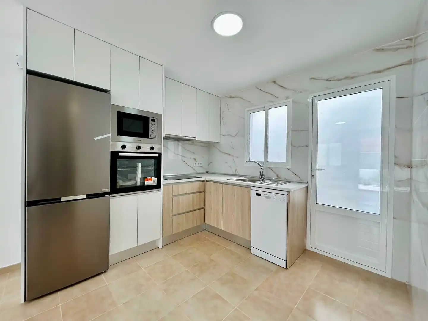 Kitchen of Houses for sale in Elche / Elx