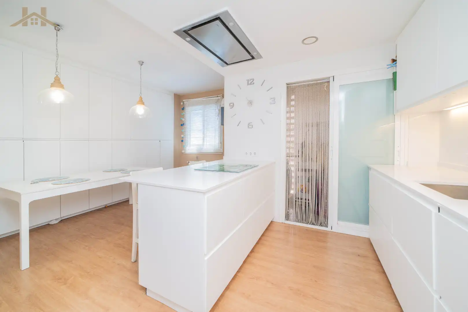 Kitchen of Duplexes for sale in Villanueva del Pardillo  with Air Conditioner, Heating and Parquet flooring