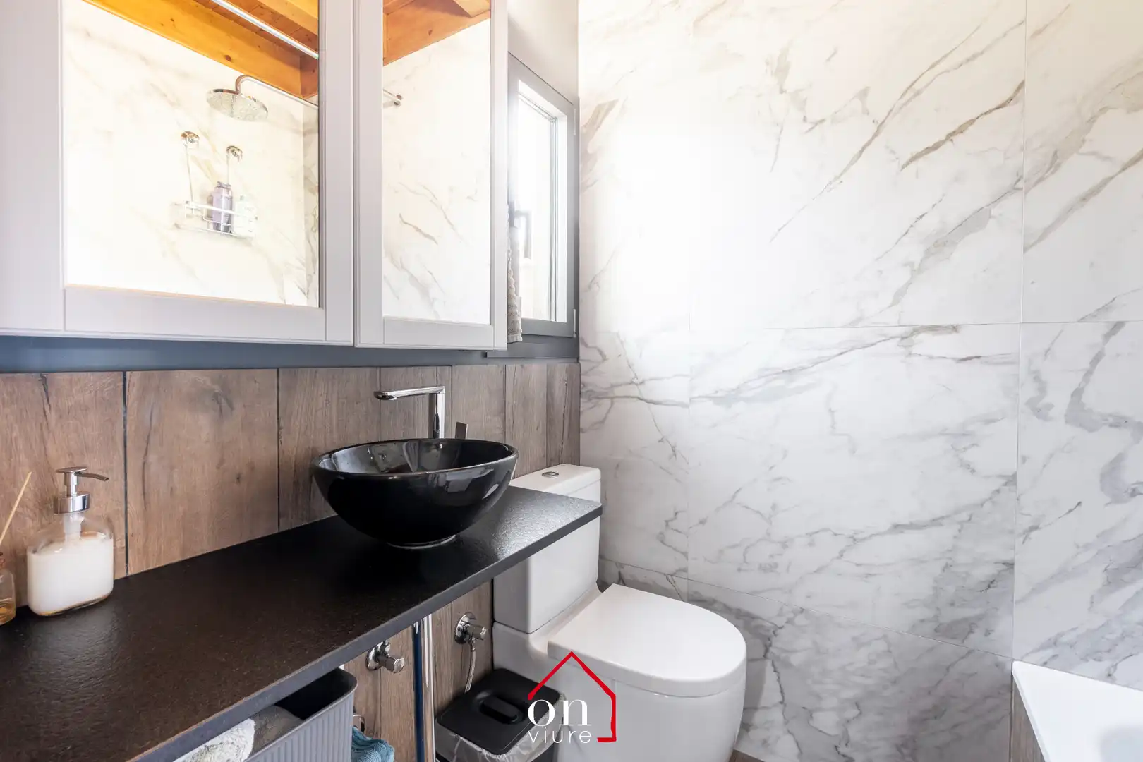 Bathroom of Houses for sale in Sant Cugat del Vallès  with Air Conditioner, Heating and Private garden
