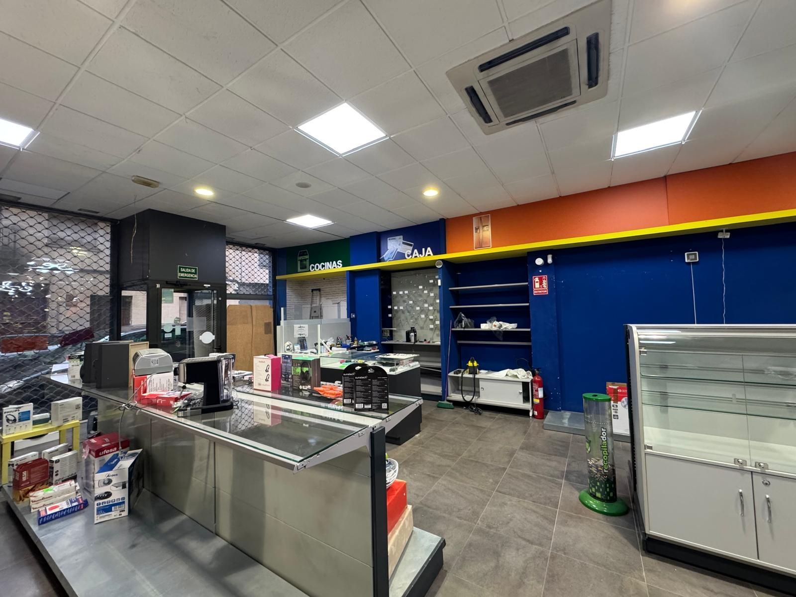 Local en venda en Ejea de los Caballeros amb Aire condicionat