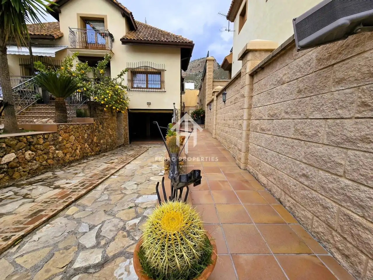 Vista exterior de Casa o chalet en venta en Loja con Aire acondicionado, Calefacción y Jardín privado