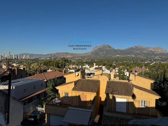 Casa adosada en Venta en Sierra Helada