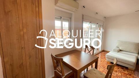 Foto 4 de Pis de lloguer a De Benito Prieto , Opañel, Madrid