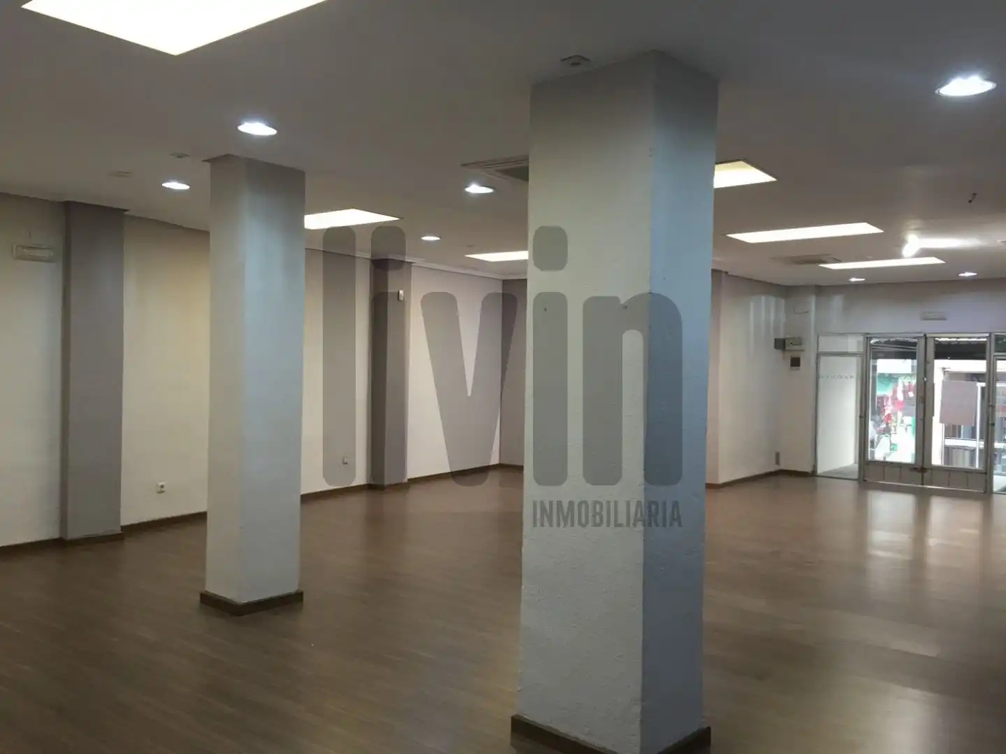 Locale commerciale in vendita a DOCTOR CIVERA 9, imagen 4