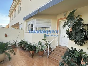 Casa a schiera in vendita a Cerro - Amate