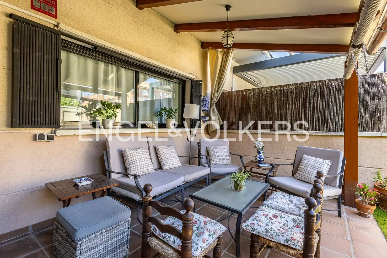 Terraza de Apartamento en venta en Sant Feliu de Llobregat con Aire acondicionado, Calefacción y Jardín privado