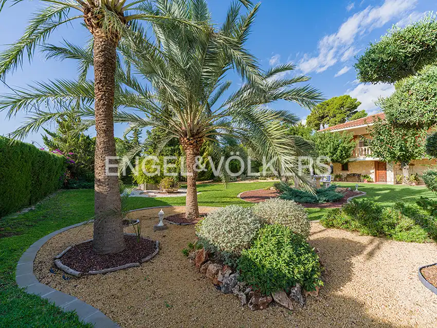 Villa con balcone in vendita a Calle Francisco Bernabéu Pen 9, imagen 3