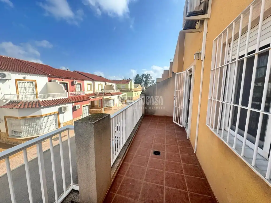 Außenansicht von Wohnung zum Verkauf in Pulpí mit Klimaanlage und Terrasse