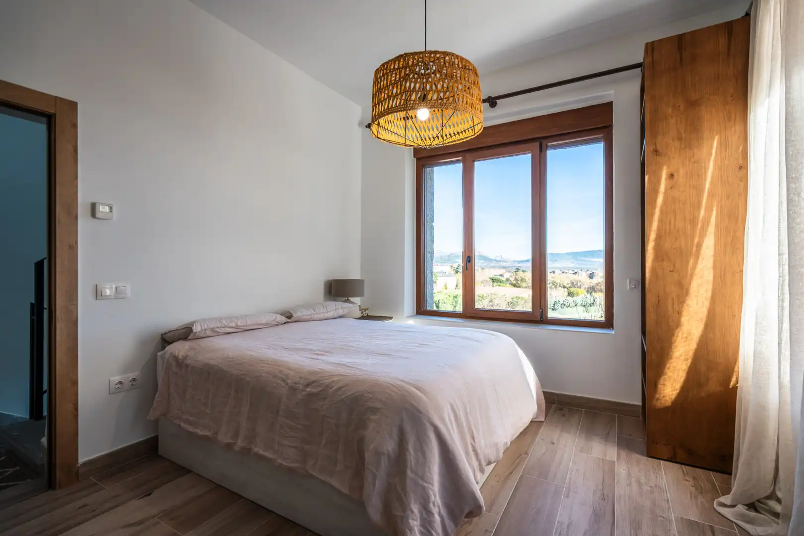 Habitación de Finca rústica en venta en Guadarrama con Aire acondicionado, Calefacción y Jardín privado