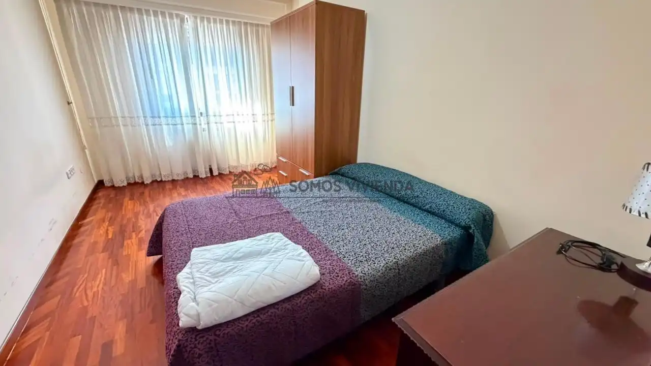 Bedroom of Flat for rent in Ourense Capital   with Heating and Furnished