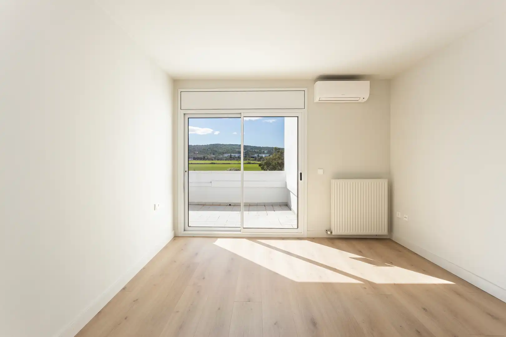 Habitación de Casa o chalet en venta en Llers con Aire acondicionado, Calefacción y Jardín privado