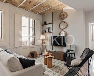 Sala d'estar de Apartament de lloguer en  Barcelona Capital amb Aire condicionat, Calefacció i Moblat