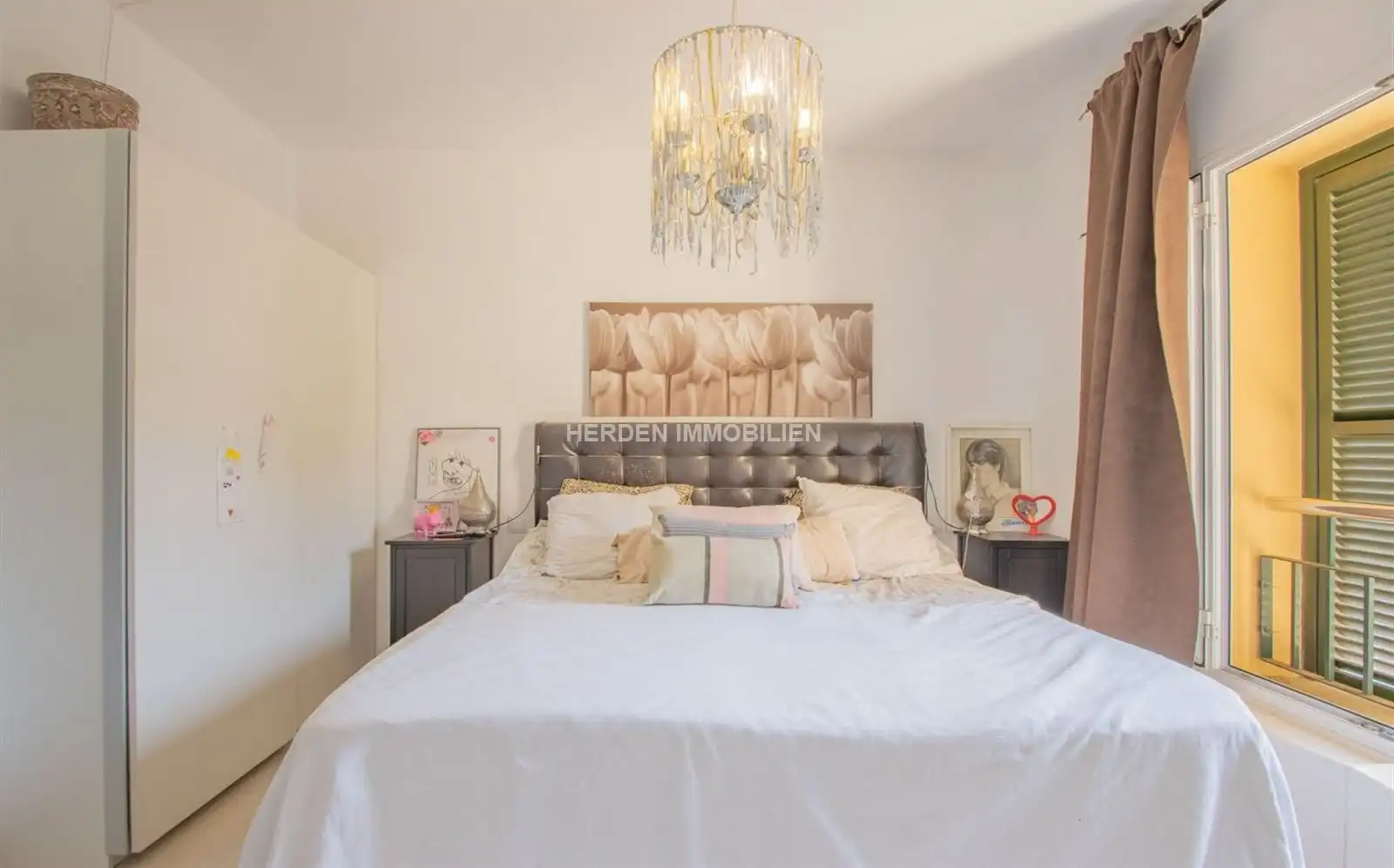 Schlafzimmer von Dachboden zum Verkauf in Calvià mit Klimaanlage, Heizung und Terrasse
