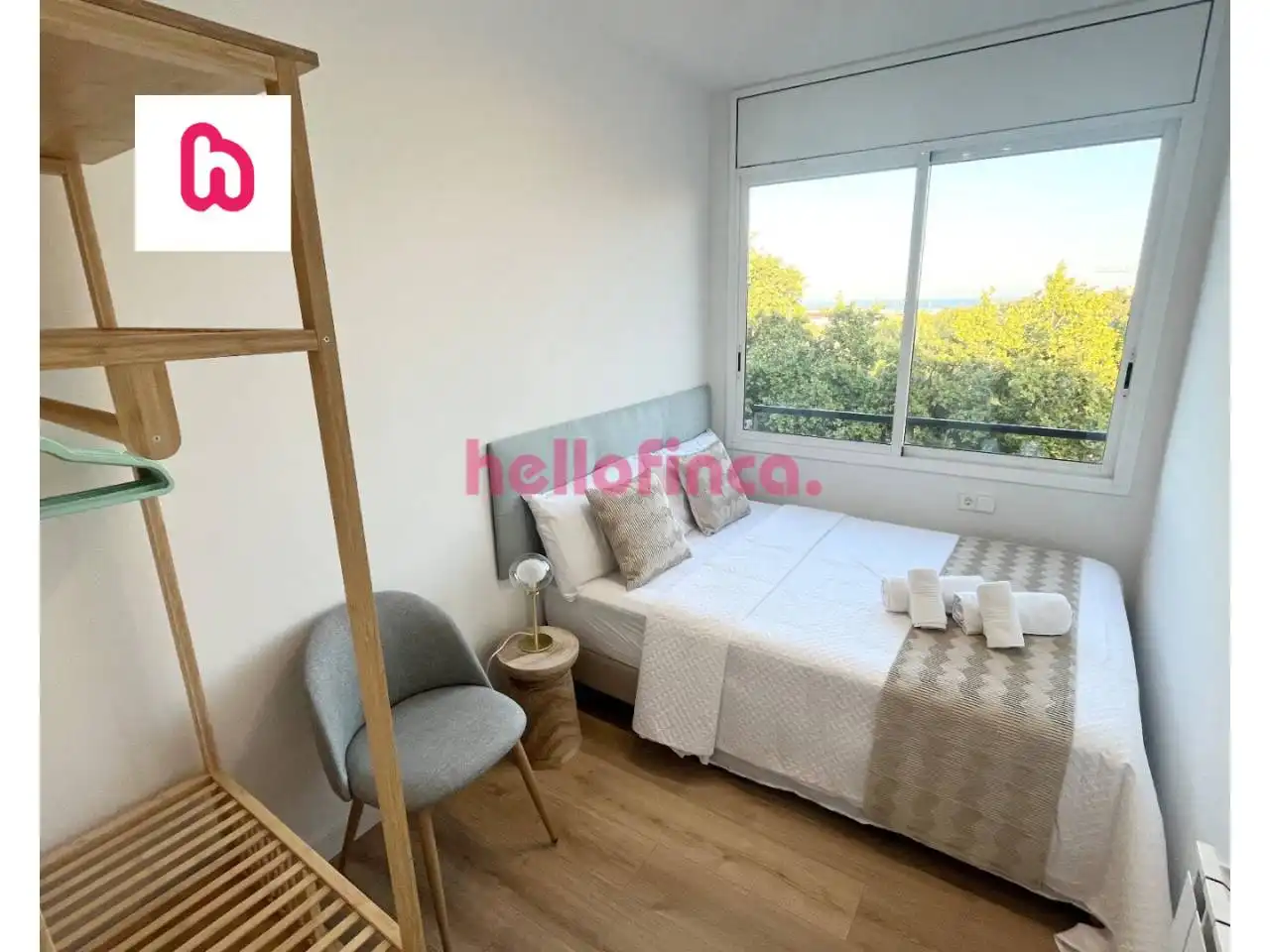 Habitación de Ático en venta en Sant Adrià de Besòs con Aire acondicionado, Calefacción y Parquet