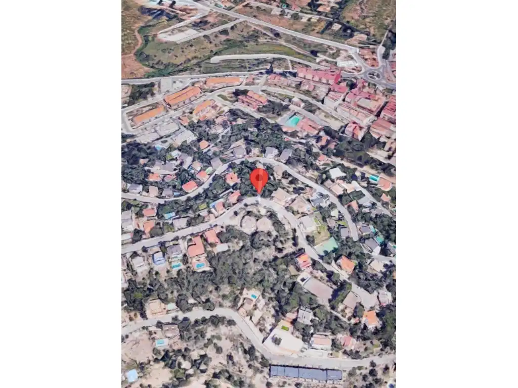 Residential land for sale in Gilet