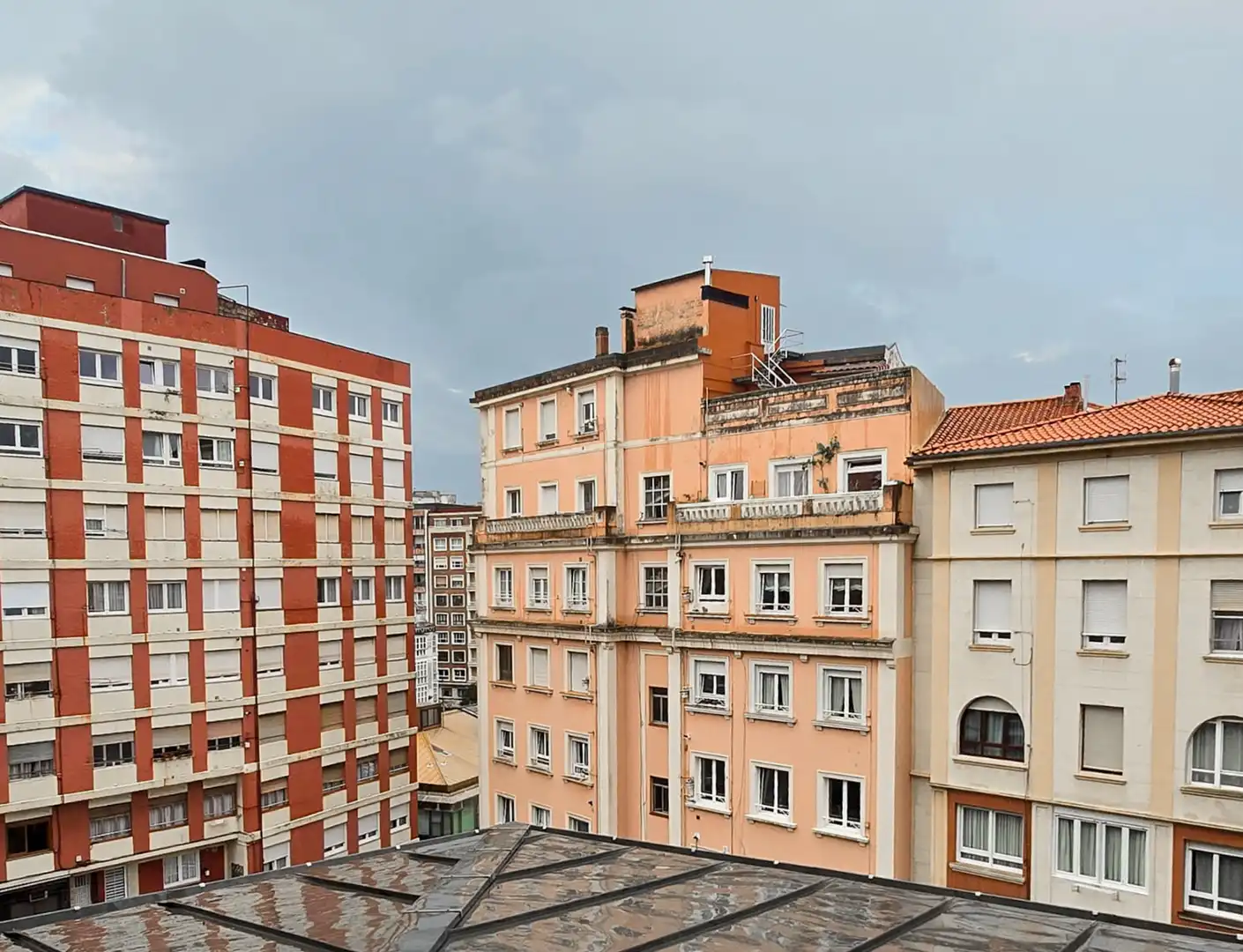 Vista exterior de Piso en venta en Santander con Calefacción