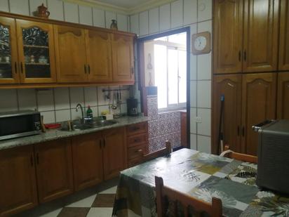 Kitchen of Flat for sale in Puerto Real  with Terrace