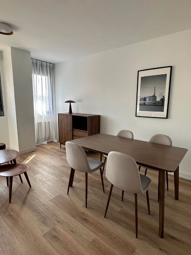 Dining room of Duplex to rent in  Madrid Capital  with Air Conditioner, Heating and Furnished