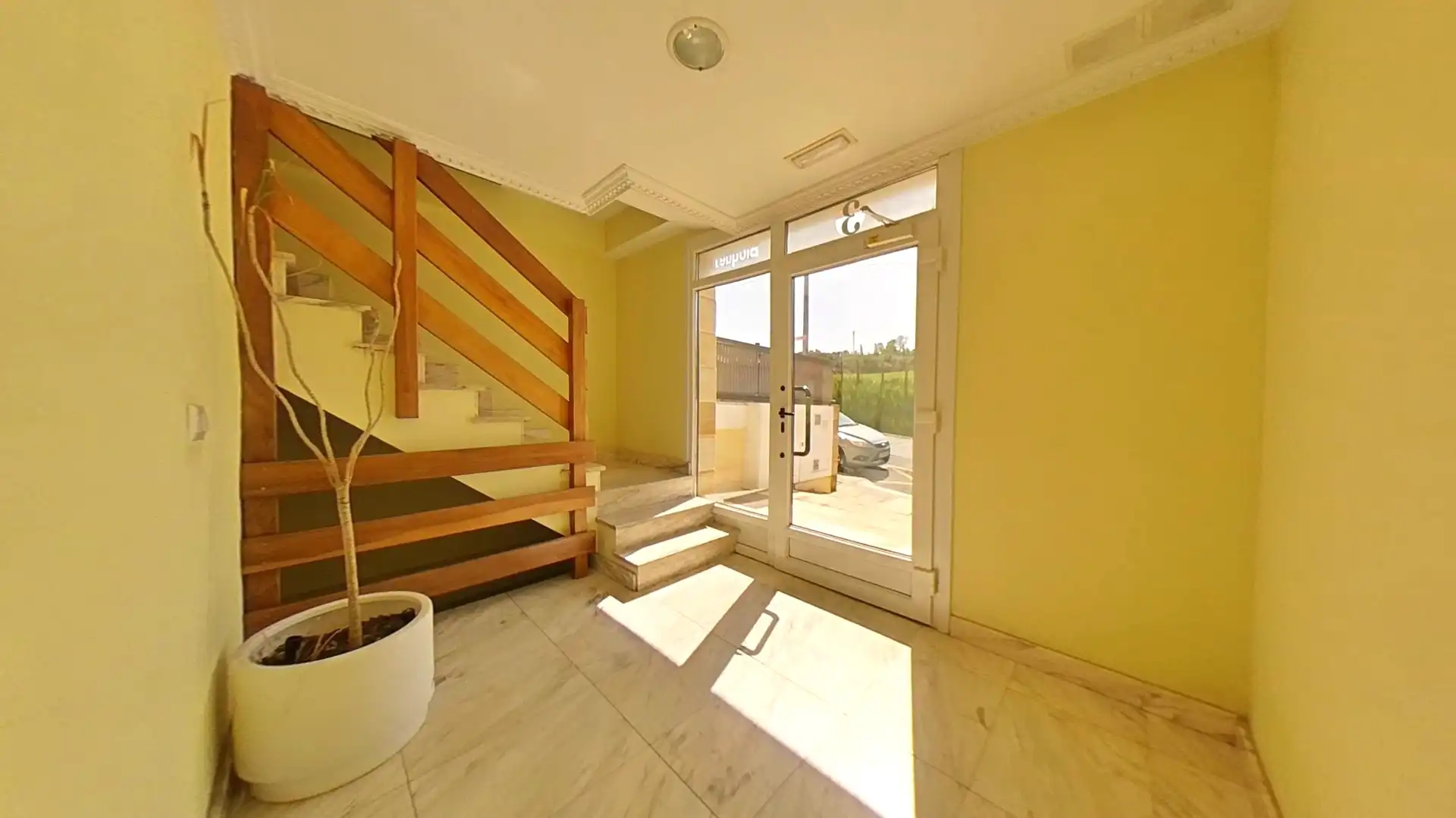 Piso en venta en Hazas de Cesto con Balcón