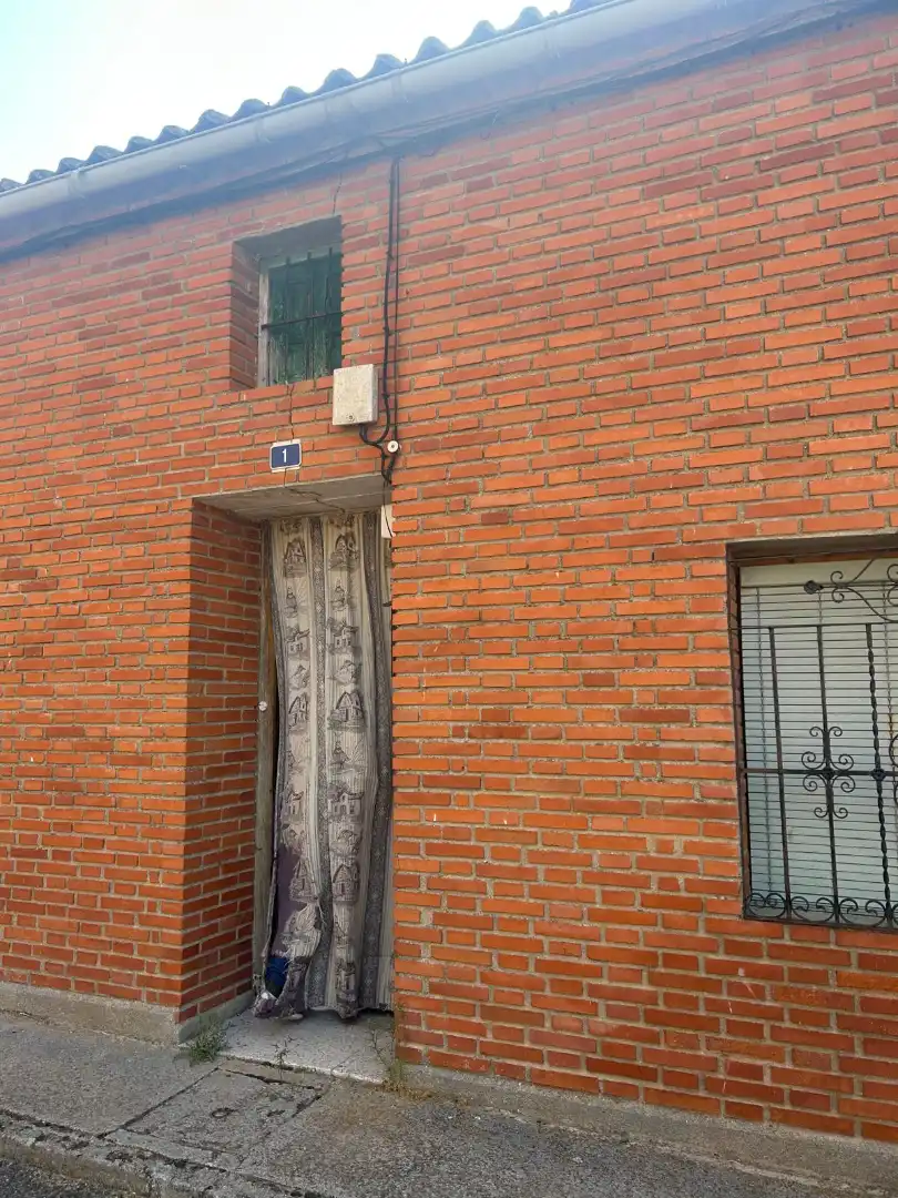 Außenansicht von Haus oder Chalet zum Verkauf in Montejo de Arévalo mit Möbliert