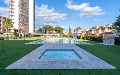 Swimming pool of Flat for sale in Cambrils  with Private garden, Parquet flooring and Swimming Pool