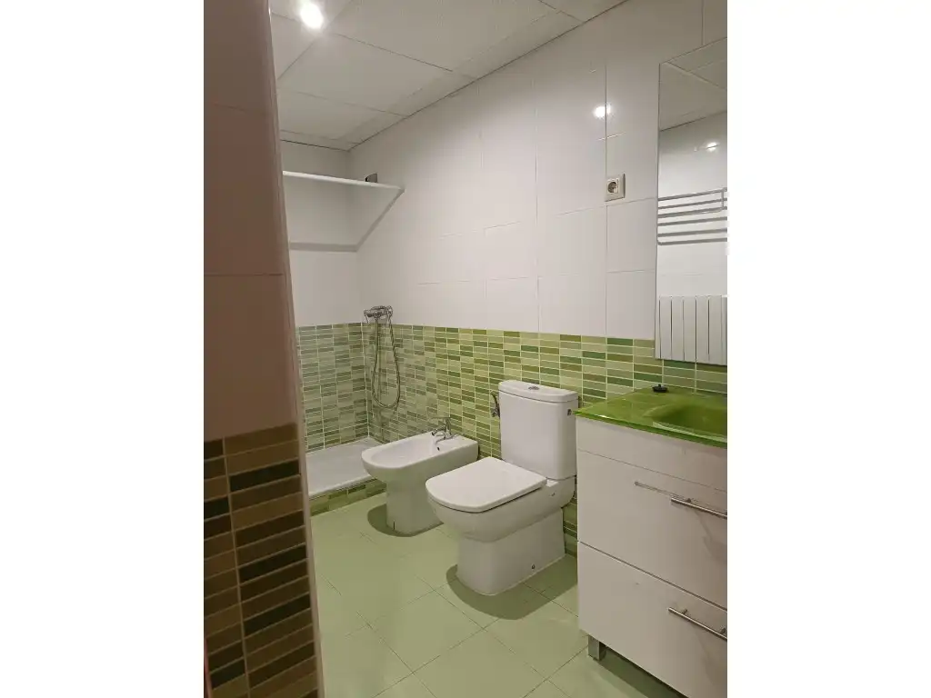Baño de Piso en venta en Casarrubios del Monte