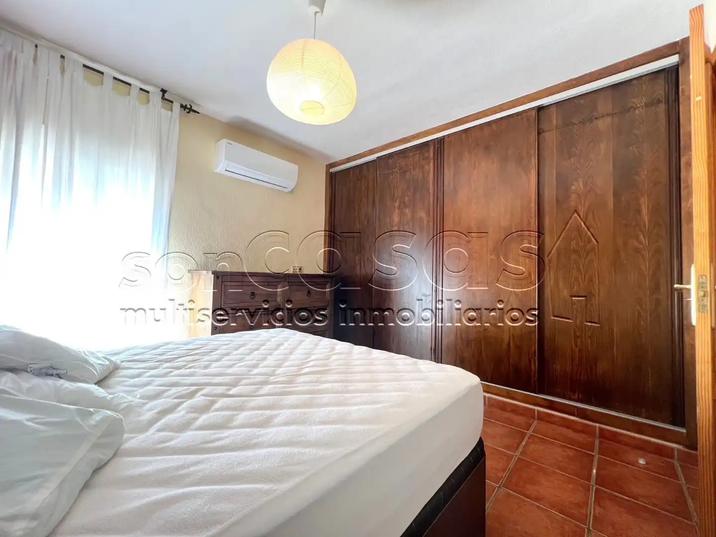 Schlafzimmer von Wohnung zur Miete in Madrid mit Klimaanlage, Heizung und Terrasse