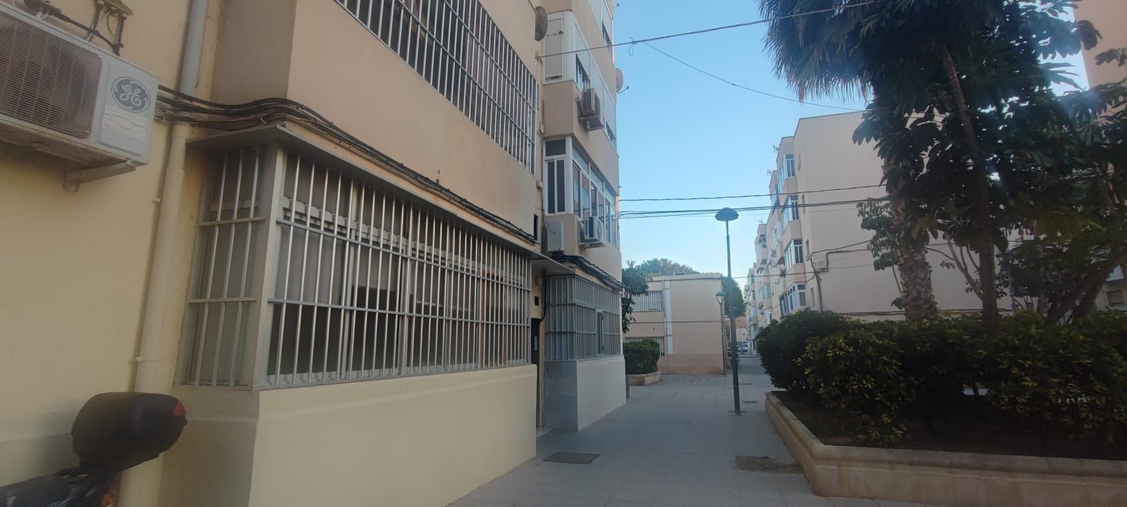 Exterior view of Flat for sale in  Almería Capital