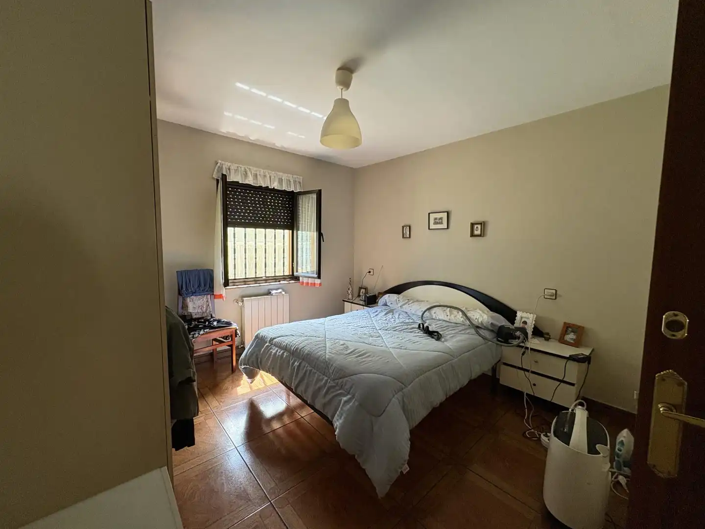 Habitación de Edificio en venta en Aller