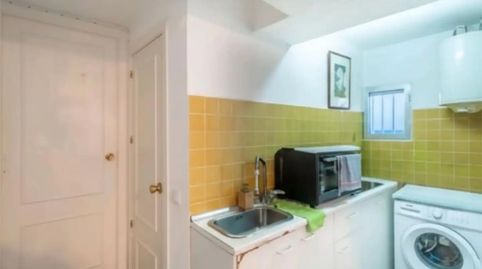 Foto 3 de Piso en venta en Avenida Carvajal, 41b, Las Gaviotas - Carvajal, Fuengirola
