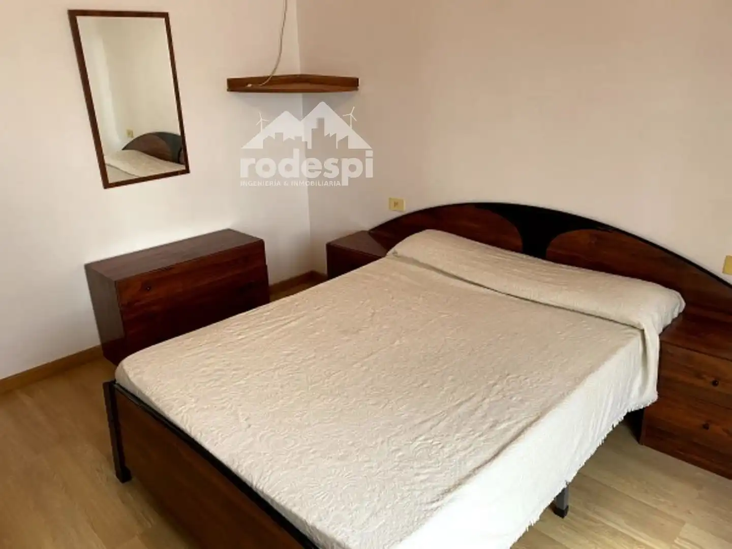 Schlafzimmer von Wohnung zur Miete in Arbo mit Heizung, Abstellraum und Möbliert