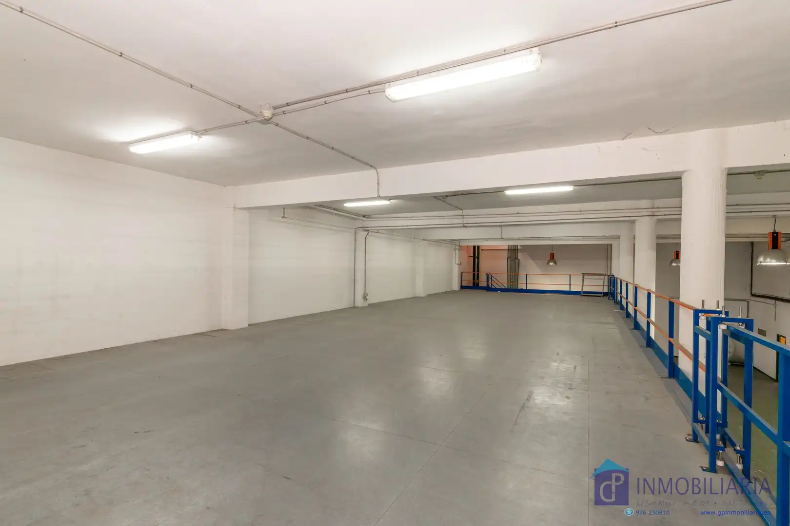 Nave industrial en venta en Zaragoza