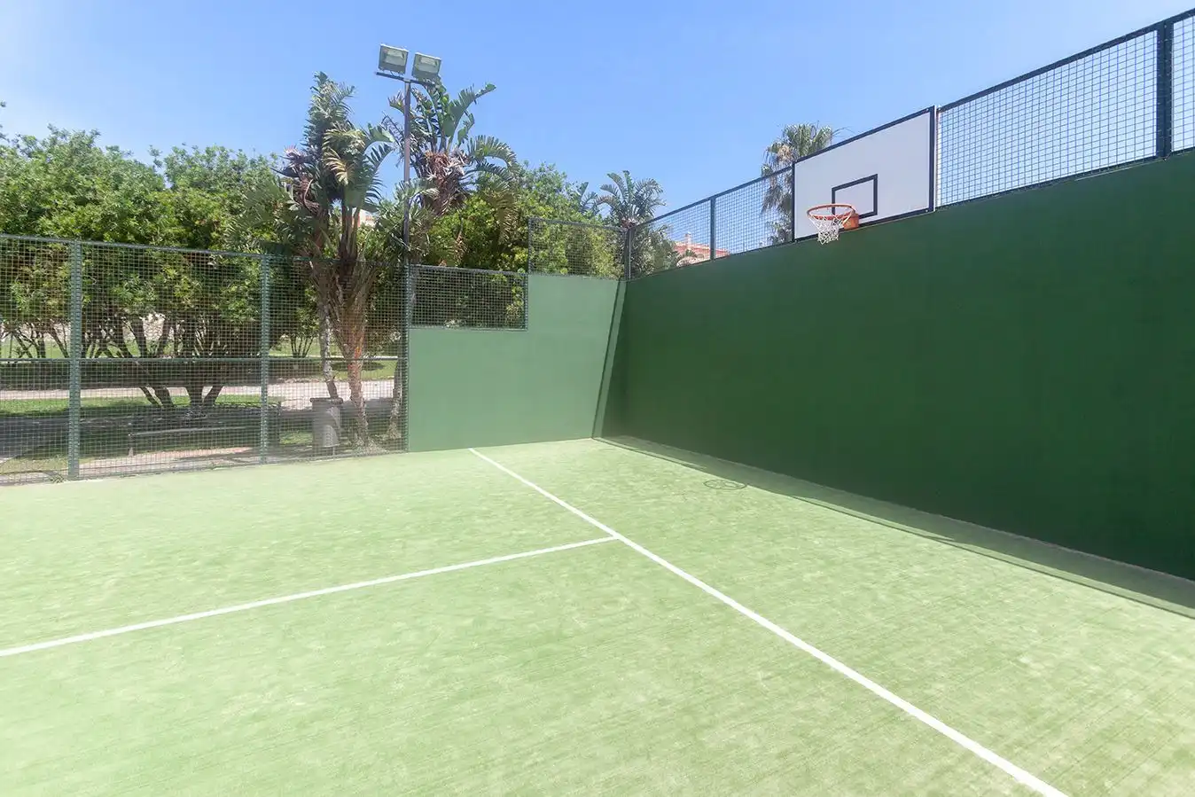 Jardín de Casa adosada en venta en Tarifa con Aire acondicionado, Calefacción y Jardín privado