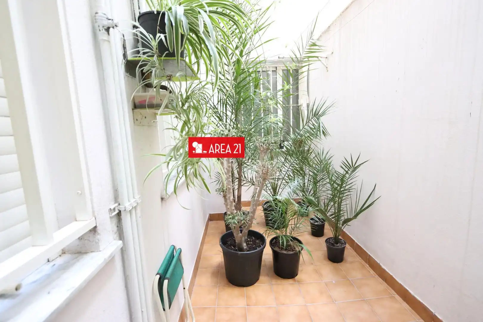 Terraza de Piso en venta en La Pobla de Vallbona con Trastero y Balcón